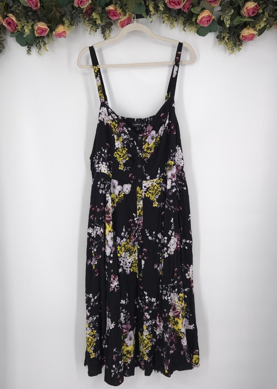 Torrid Black Floral Midi Dress Size 2